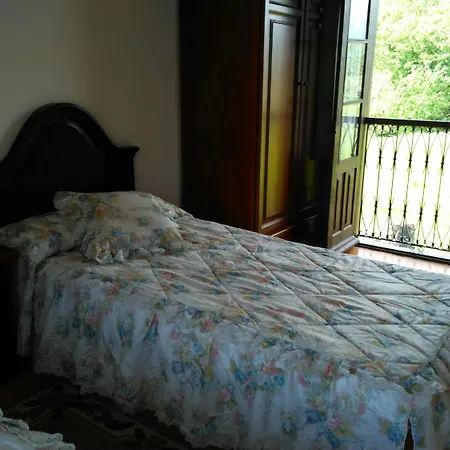 Holiday home Cuetu Del Pradon Pineres